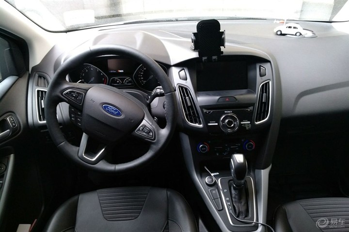 福克斯stline2021和思域,福克斯和思域选择哪一款