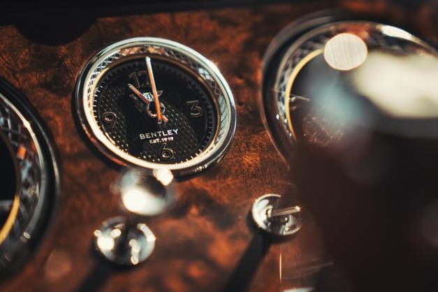 宾利欧陆gt敞篷美感爆棚的gt跑车,最美跑车宾利欧陆gt