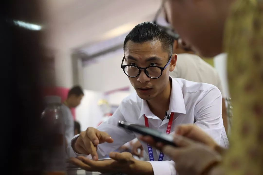 维密小镇卖内衣,维密小镇内衣