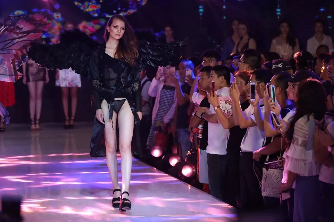 维密小镇卖内衣,维密小镇内衣