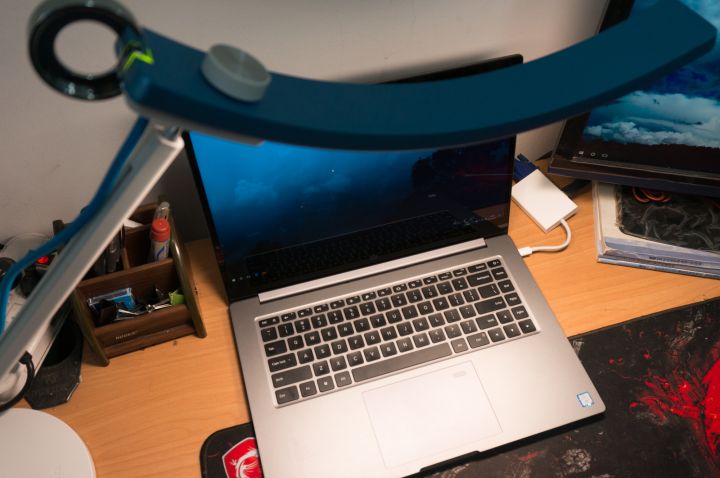 笔记本电脑屏幕种类以及好坏,买笔记本电脑重点看重cpu还是屏幕