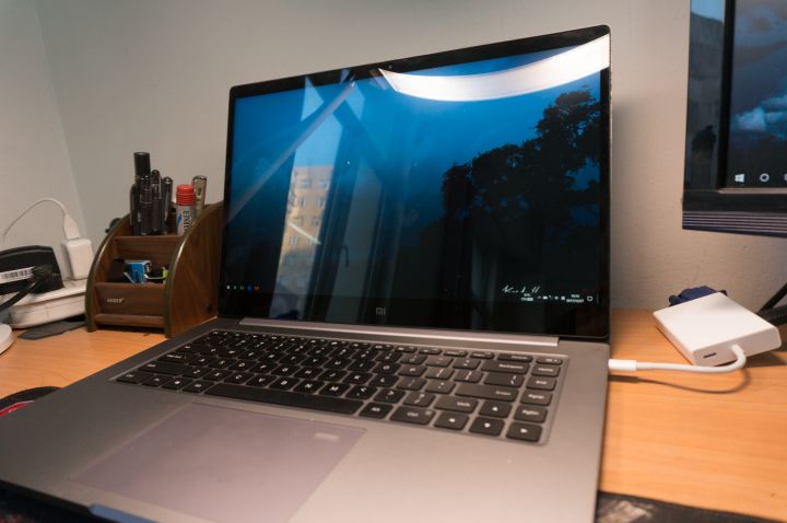 笔记本电脑屏幕种类以及好坏,买笔记本电脑重点看重cpu还是屏幕