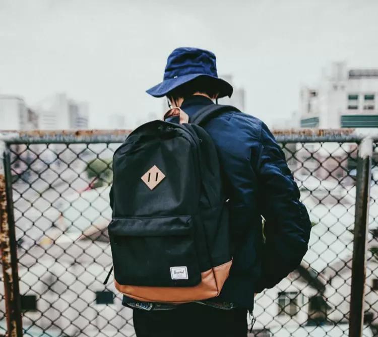 ins上的旅行双肩包大秀！