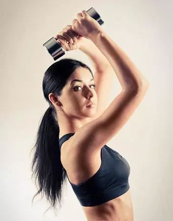 想要上天咩?空中瑜伽pick一下