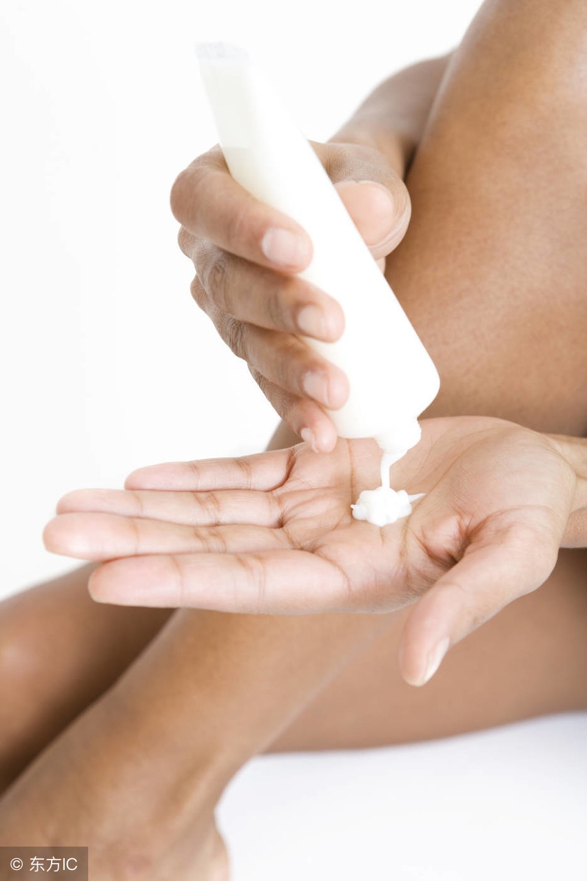 夏天皮肤油油怎么处理,夏天皮肤为什么总是特别干