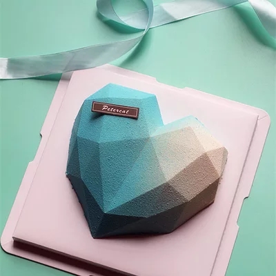 这些蛋糕颜值超高！不用出门，在网上就可以买到！