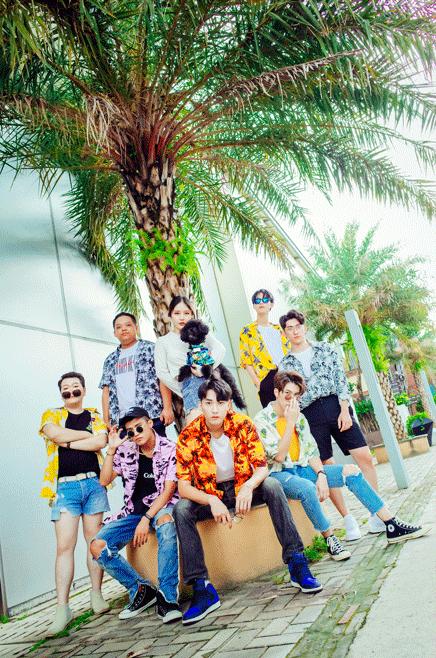 中国式草根网红，这一群95后用20天做起了一个百万粉抖音大号