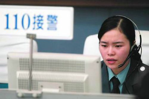 在家闻到煤气味怎么办,回家的时候闻到汽油味该怎么办