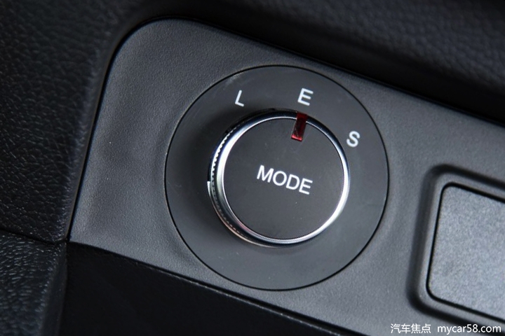 鏂拌兘婧愭睙娣甶ev6e璇曢┚瑙嗛,姹熸樊iev6e璇曢┚