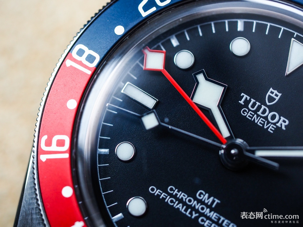 劳力士和帝舵红蓝圈,劳力士gmt和帝舵gmt