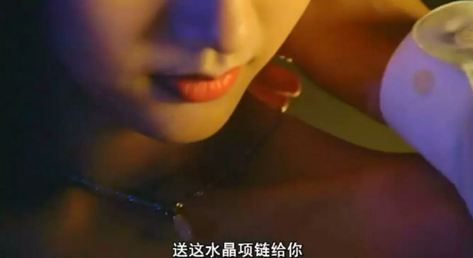 小三上门逼死原配?千亿豪门的传奇背后,是数不清的狗血八卦