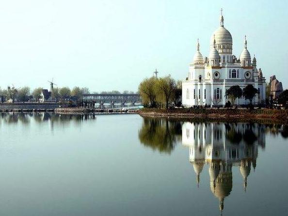 暑假旅游安徽附近景点攻略,安徽附近旅游景点推荐秋冬