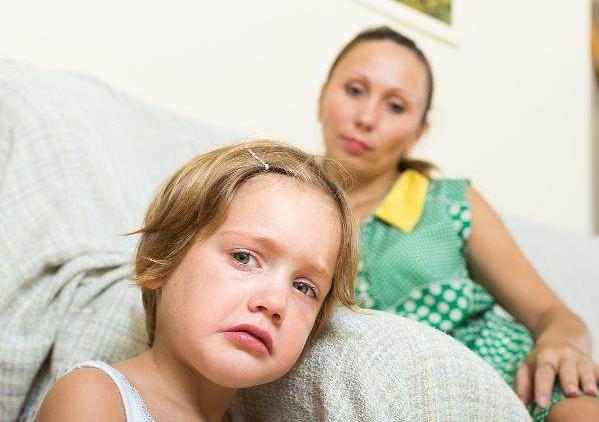 宝宝烂嘴角是什么原因该怎么办,宝宝烂嘴角怎么治吃什么药