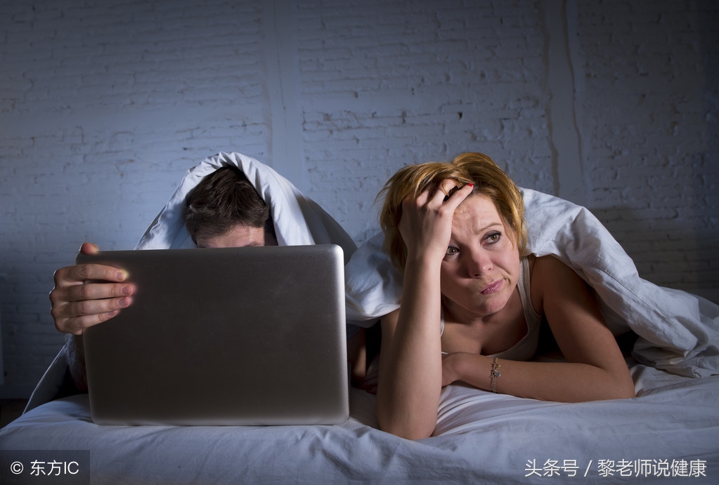 头发一掉一把怎么治,头发一块一块掉发严重怎么补救