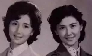 20年前爸爸妈妈的模样,20年前的爸爸妈妈合影照