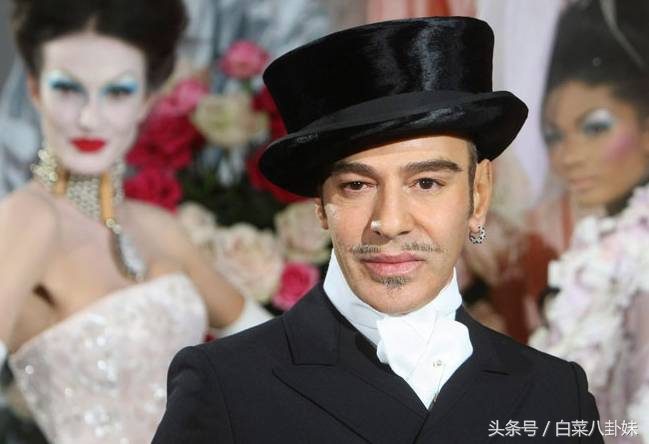 johngalliano时装秀,johngalliano创意服装秀