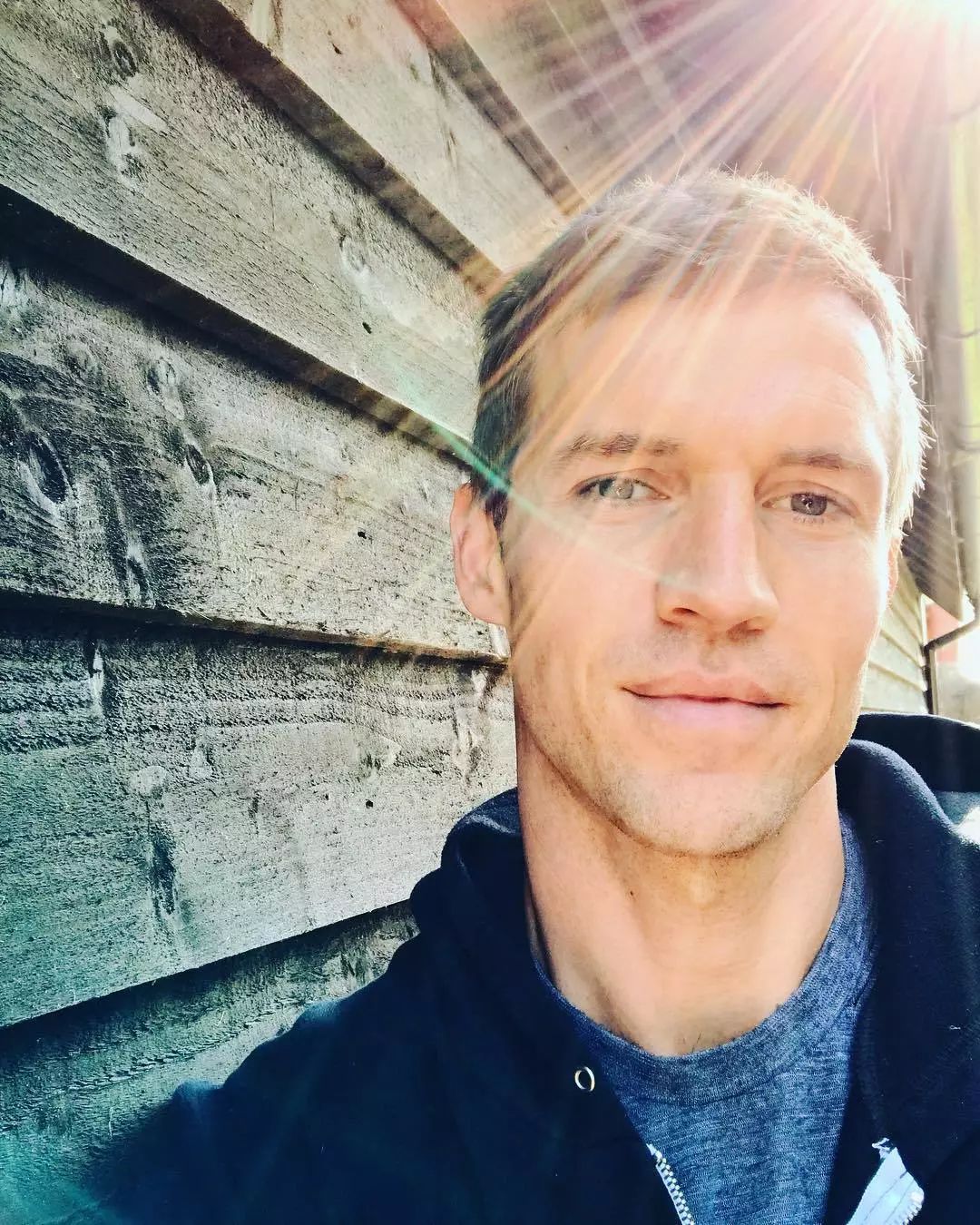 成熟霸气有男人味大叔图片,成熟魅力男人大叔