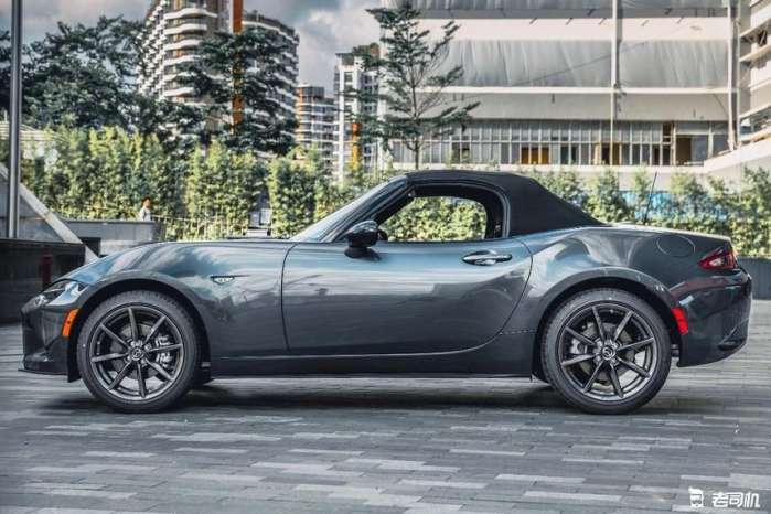 最便宜的四座敞篷硬顶跑车,最便宜的硬顶四座敞篷跑车