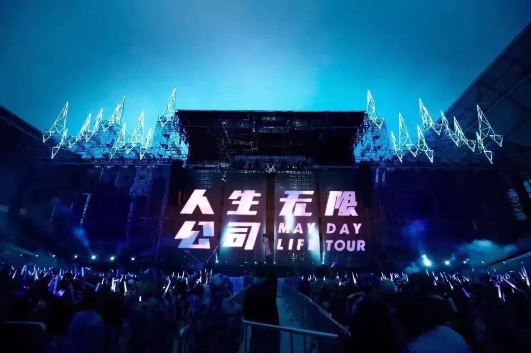 该不该去上海读大学,千万不要来香港读研