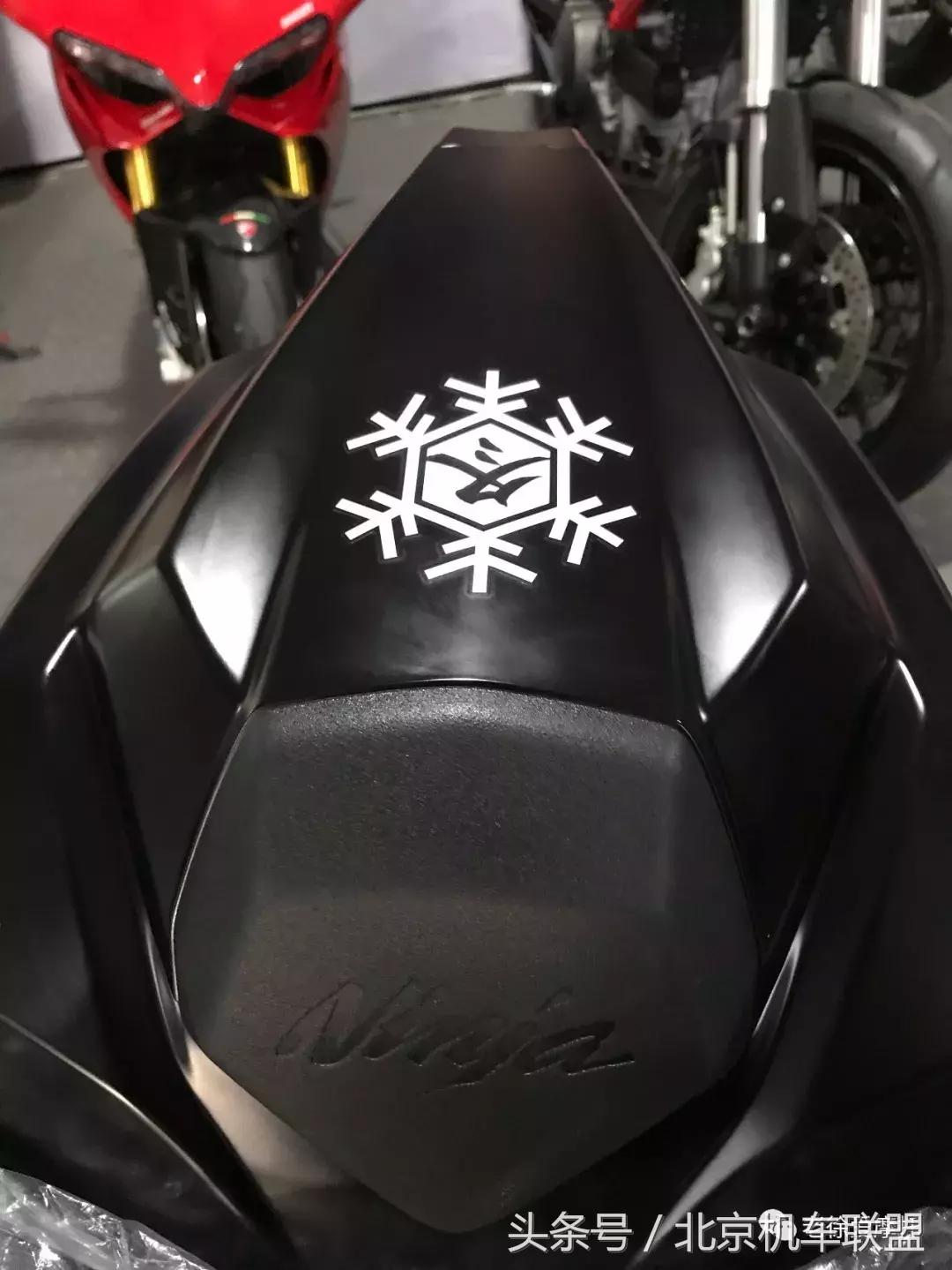 2024川崎zx10rr发布大图,川崎zx-10r2024款极速测试