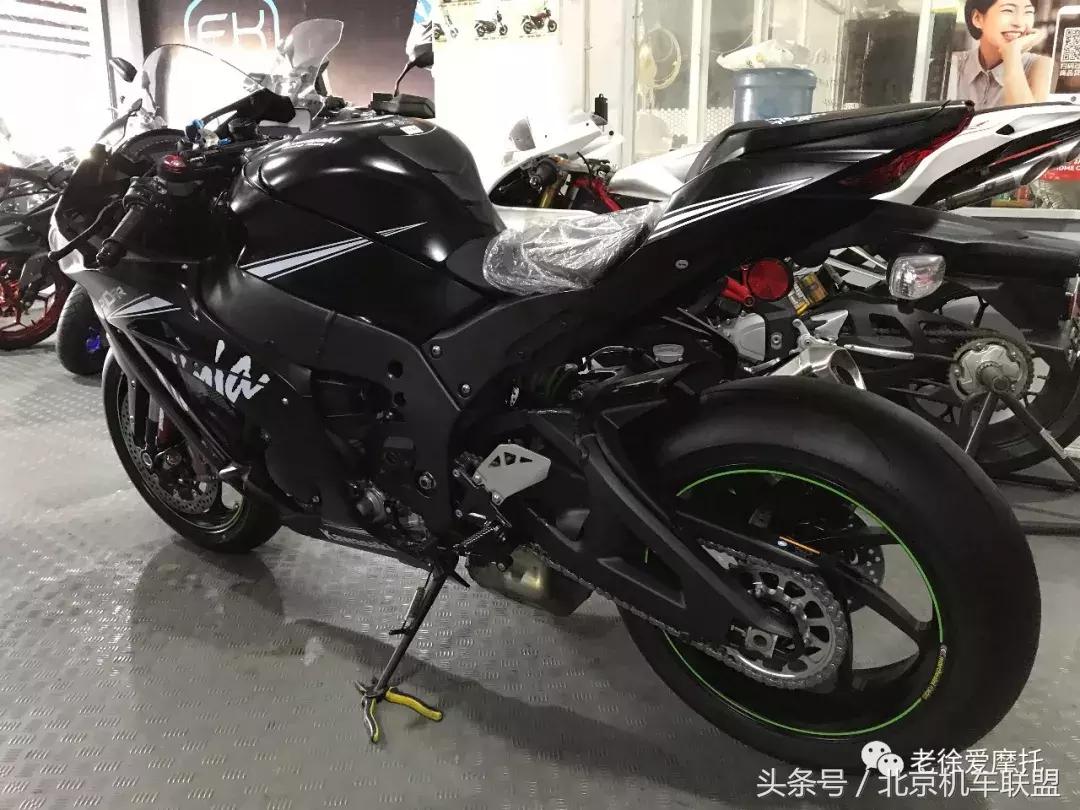 2024川崎zx10rr发布大图,川崎zx-10r2024款极速测试