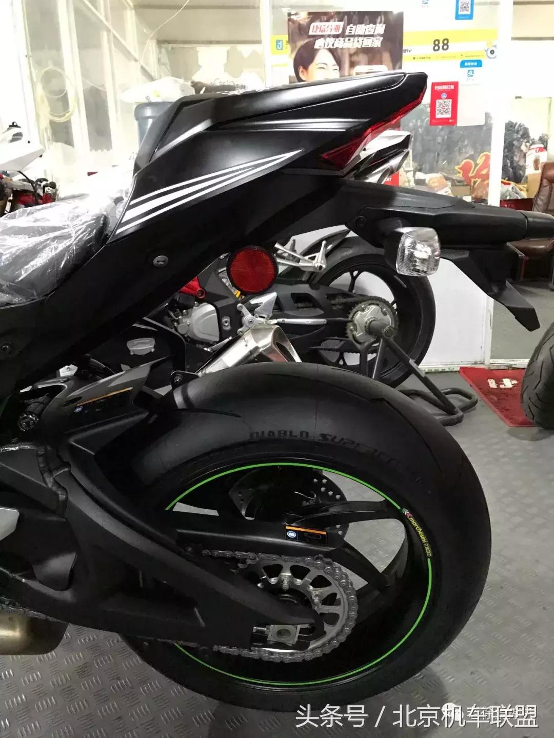 2024川崎zx10rr发布大图,川崎zx-10r2024款极速测试