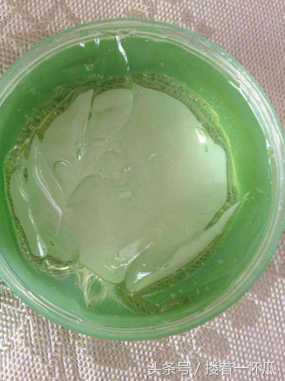 怎么鉴别是真的芦荟胶,真芦荟胶和假芦荟胶的区别