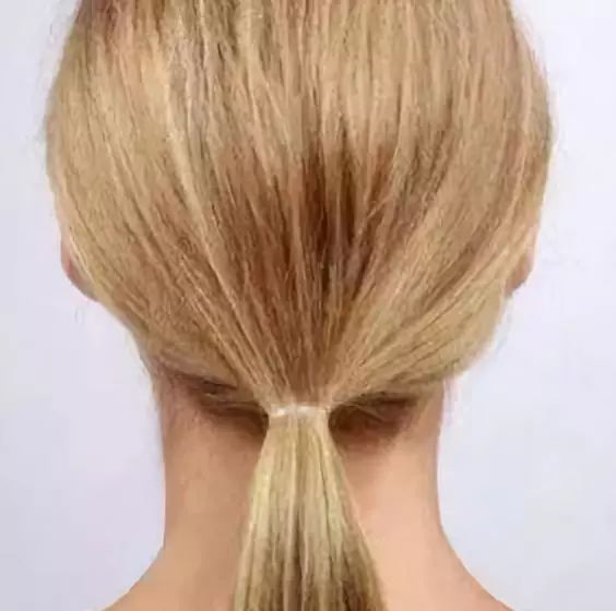 简单易上手的低发髻盘发造型教程,最简单优雅发髻的盘法