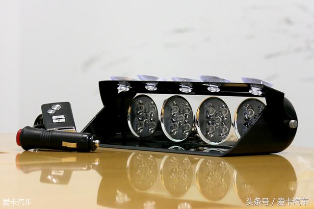 反击远光狗解气名场面,远光狗用什么灯反击