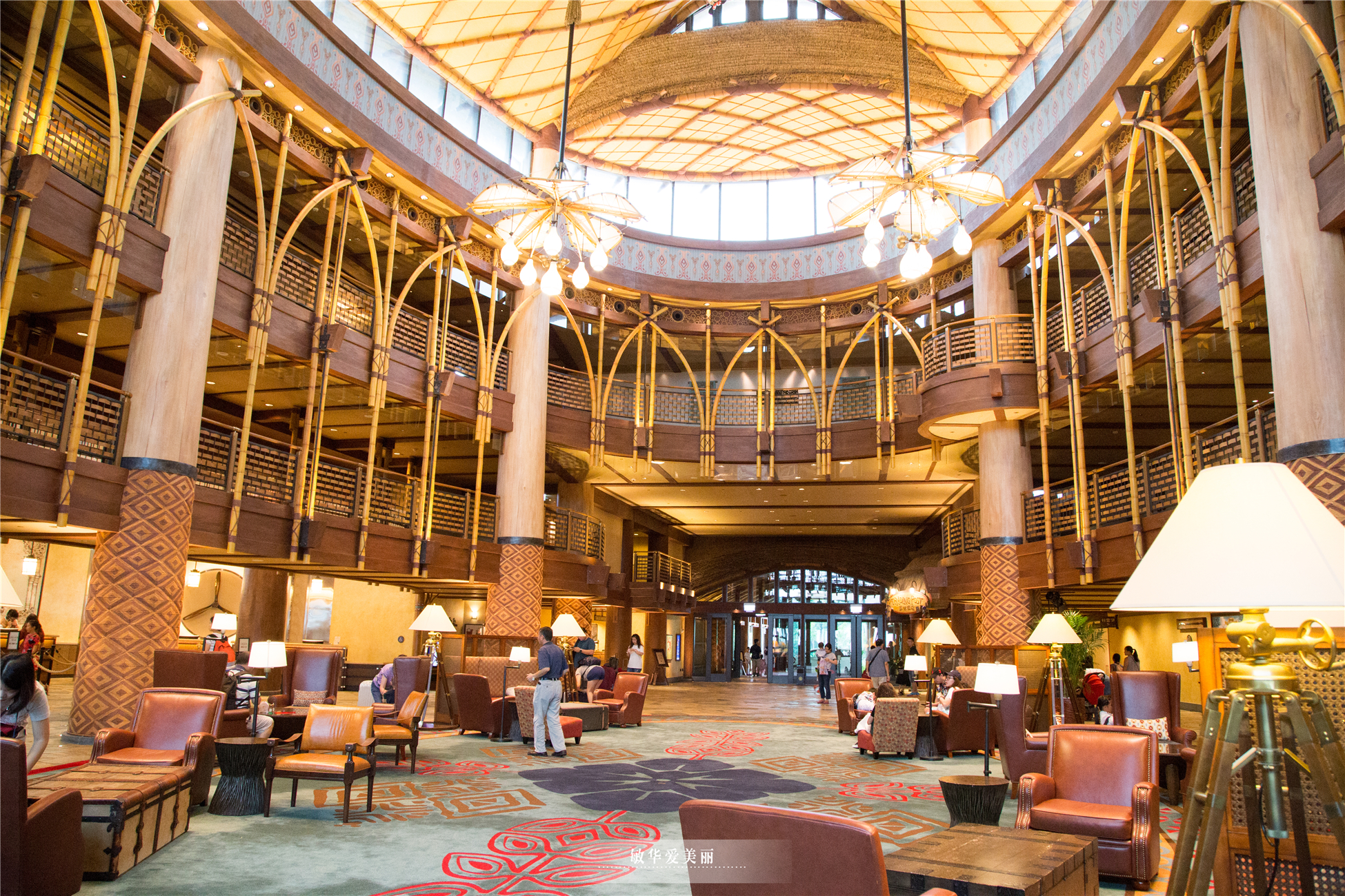 香港迪士尼门票深港联游,香港迪士尼2大1小亲子当日套票