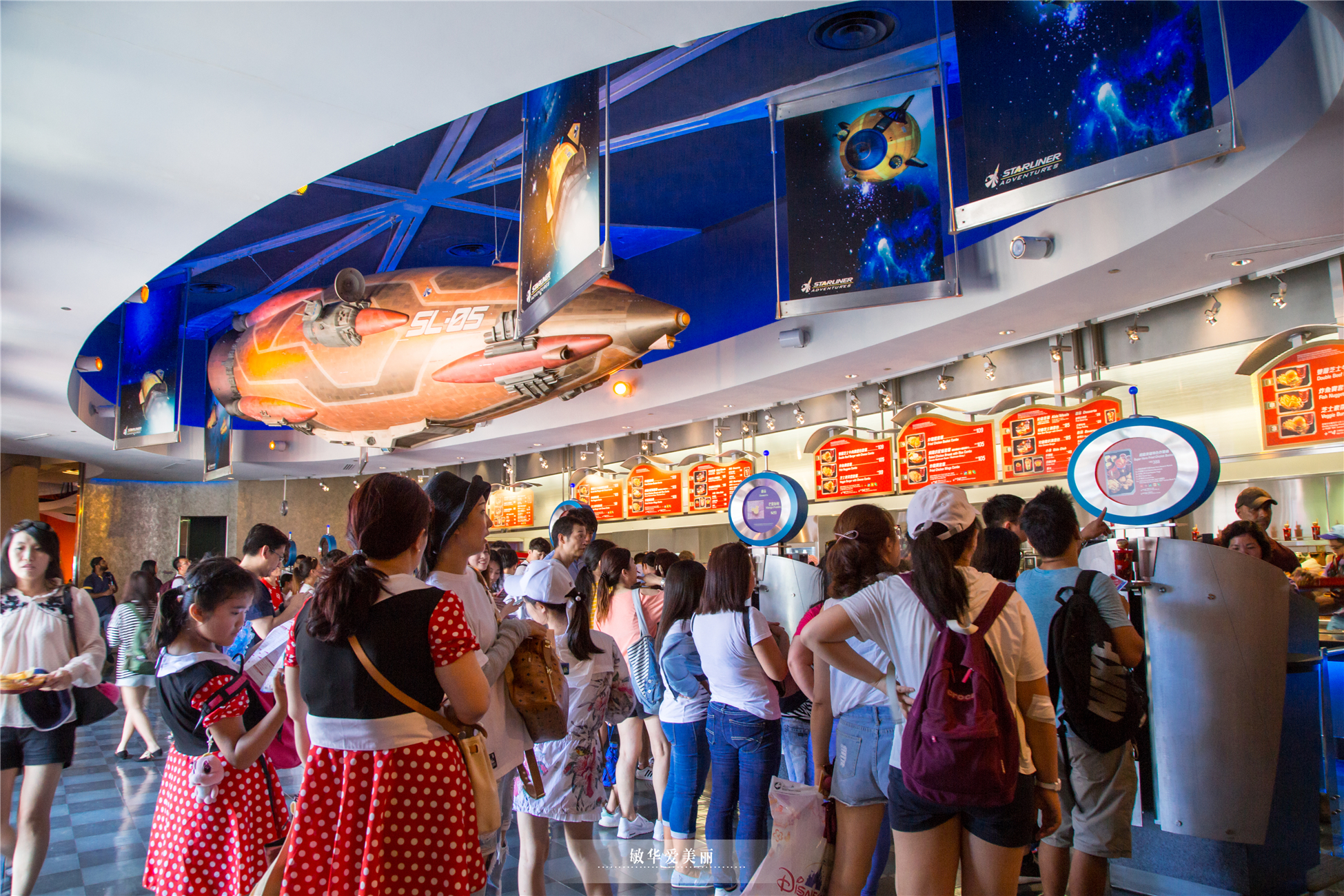 香港迪士尼门票深港联游,香港迪士尼2大1小亲子当日套票