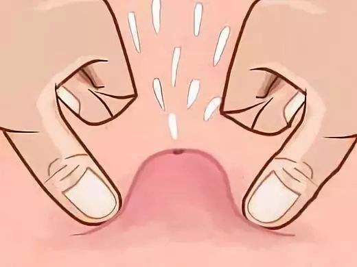 螨虫在皮肤里边跑痒怎么处理,螨虫肆虐背部