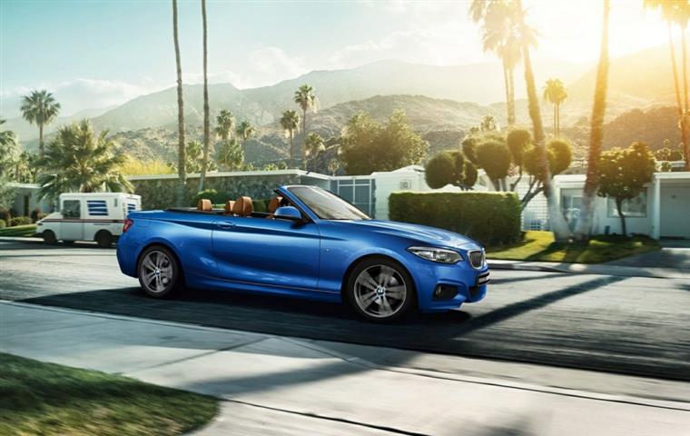 最便宜的奔驰宝马奥迪敞篷车,什么车最值得买20-30万敞篷