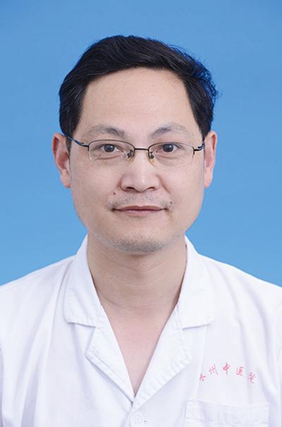 全面铺开名医工作室建设,名医基层工作站揭牌