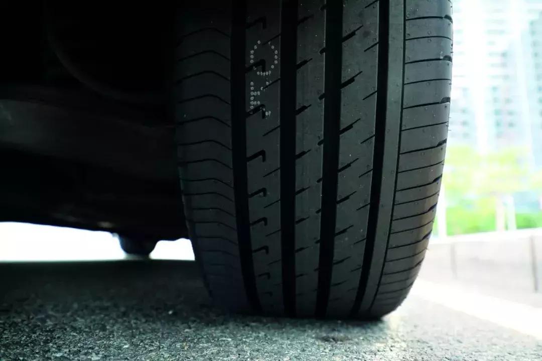 邓禄普102050评测,邓禄普veuro和sport的区别