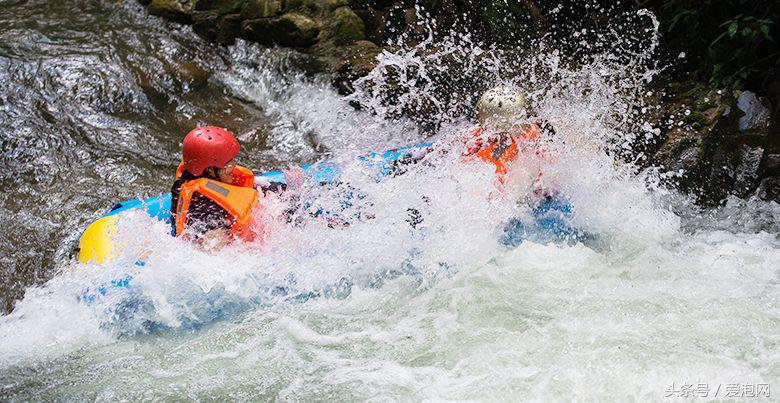 贵州漂流排名第一刺激的漂流,黔中第一漂
