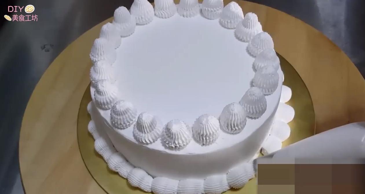 烘焙生日蛋糕制作视频全过程,烘焙生日蛋糕的做法