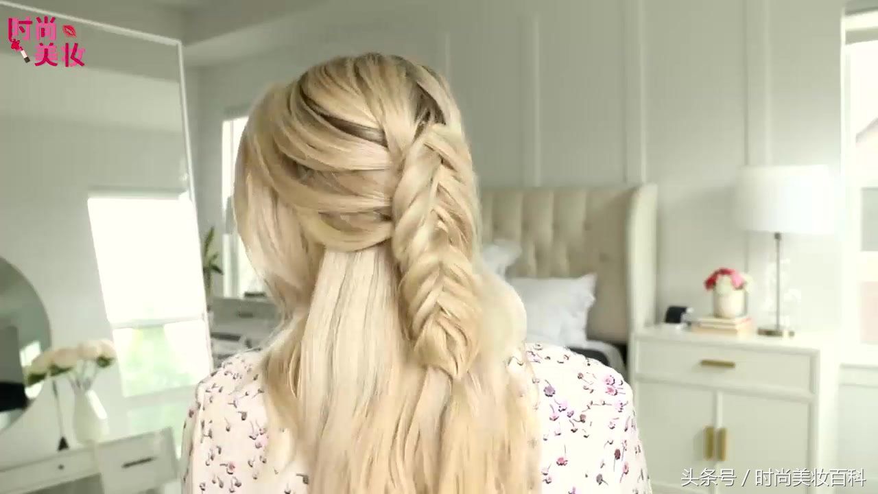 鱼尾辫发型视频简单的,鱼尾辫发型怎么扎好看视频