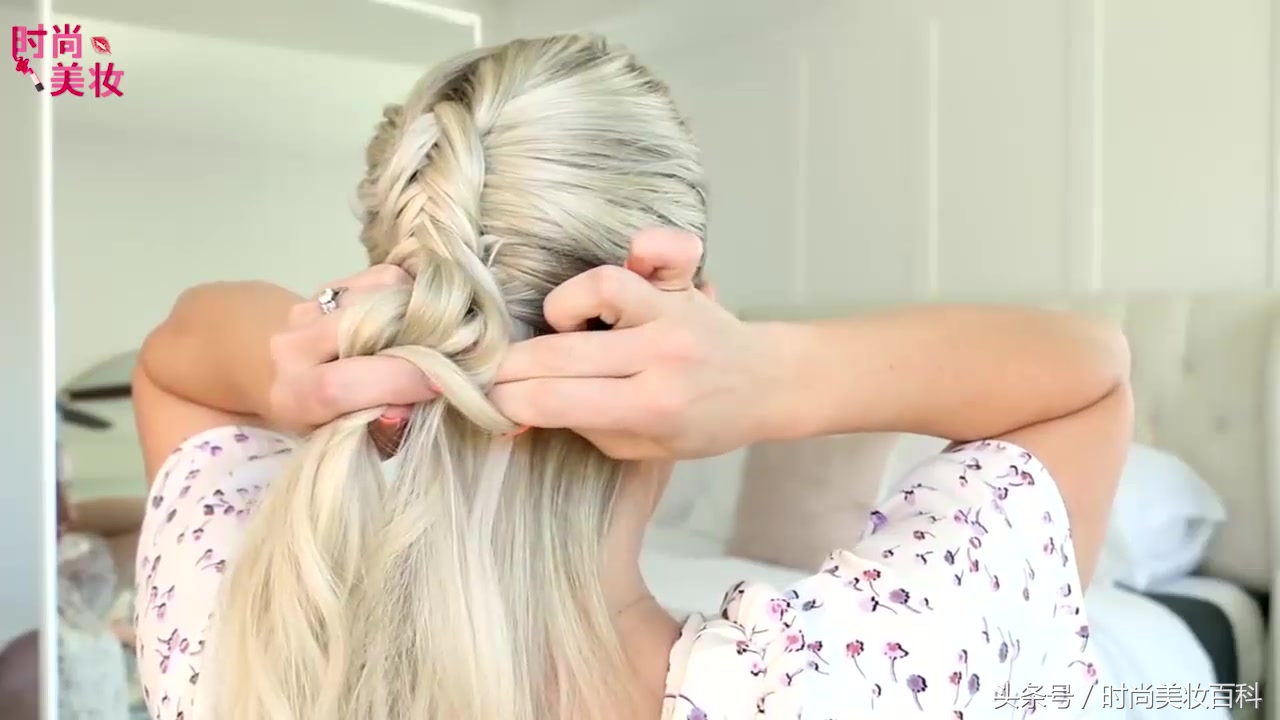 鱼尾辫发型视频简单的,鱼尾辫发型怎么扎好看视频