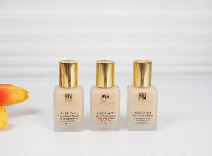 雅诗兰黛粉底液色号3w1试色,雅诗兰黛粉底液全系列色号测评