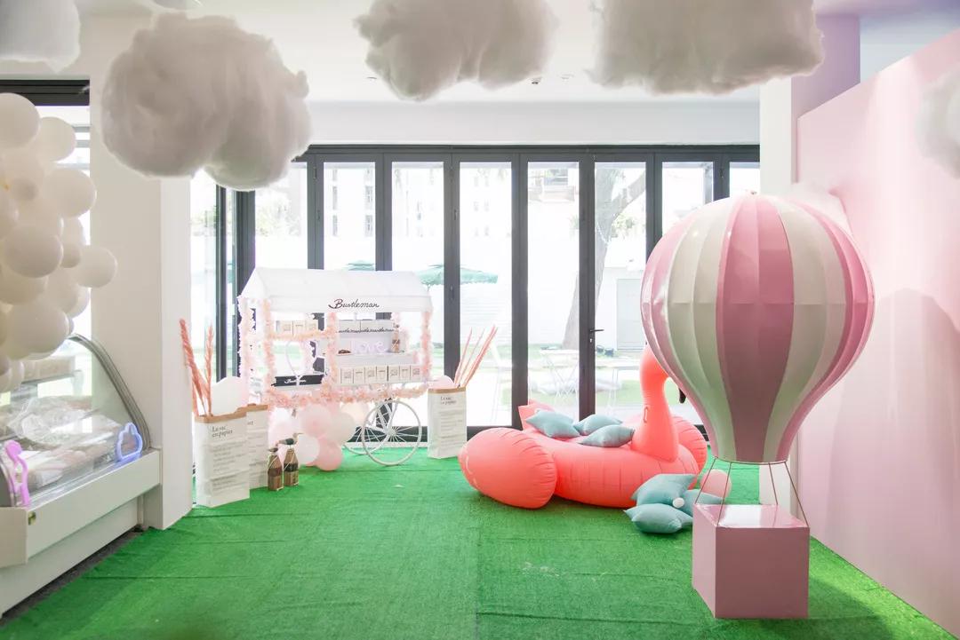 长乐路惊现粉色神秘快闪店！霸屏粉色，即将炸掉你的朋友圈！