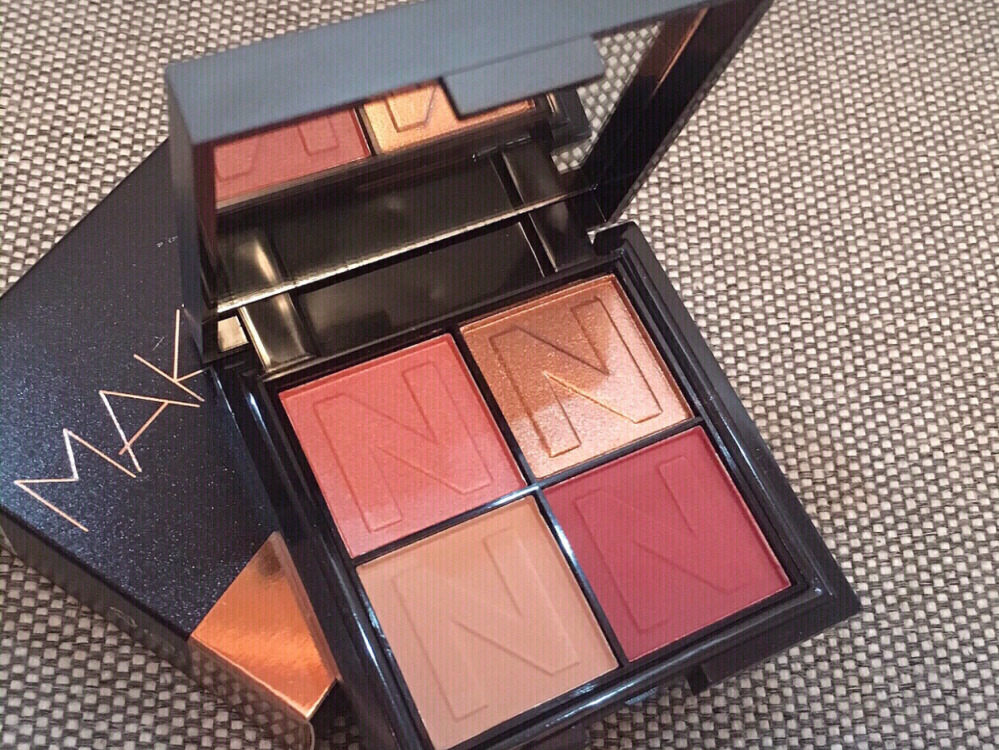 又火又好看又便宜的眼影盘,贫民窟初学眼影盘推荐