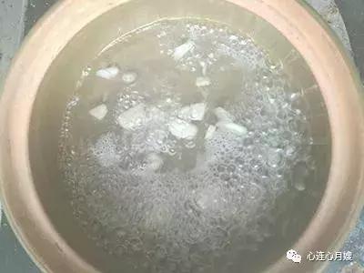 宝宝着凉流鼻涕发热小妙招,宝宝流清鼻涕发烧的最快治疗方法