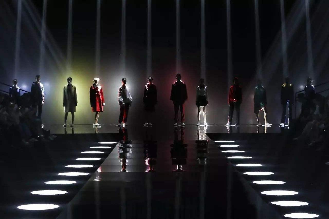 成都西部高定时装周,新时尚时装周
