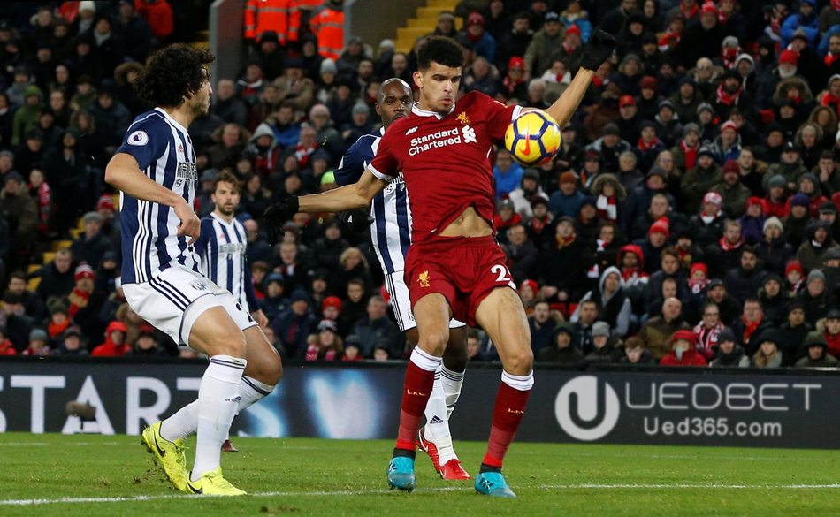 红魔新版斯科尔斯—UEDBET：能传能控能组织，穆帅留意了吗？