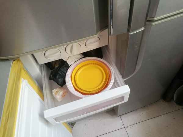 钓鱼的蚯蚓用不完怎么保存,鱼食蚯蚓怎么保存能多活几天