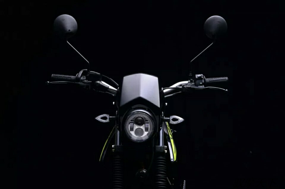 鑫源魔术师250三代用多少机油,鑫源250魔术师非道路版保险杠