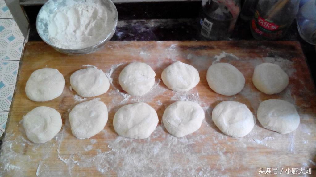 油酥饼怎么才能外皮酥脆,油酥饼如何做到又脆又酥