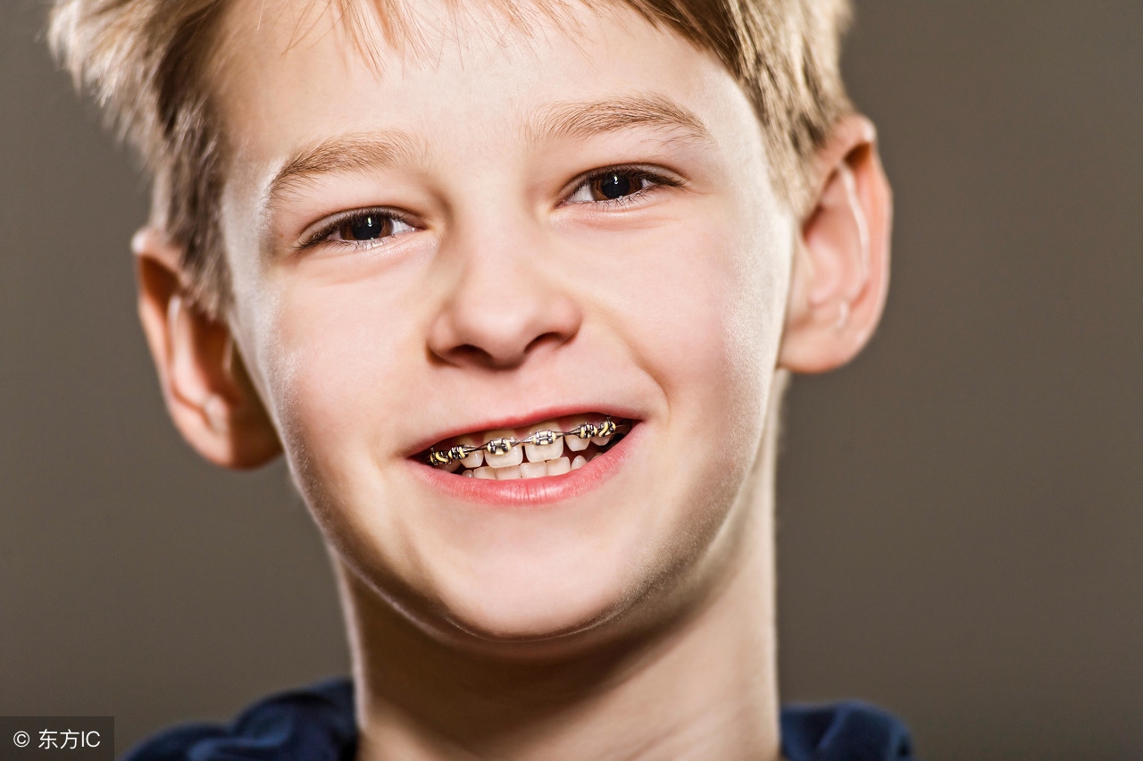 孩子换牙长歪了,如何才能让孩子安全度过换牙期?