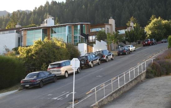 新手司机如何上路不害怕,新手上路不要紧张但是也要小心